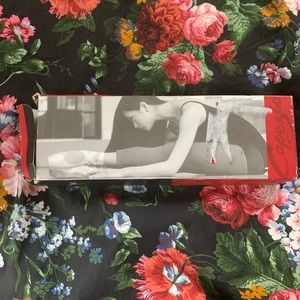 Capezio pro canvas ballet flat